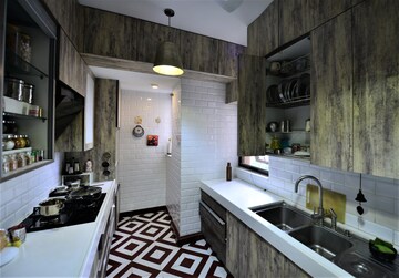 Kitchen in 4 BHK Apartment at Vipul Belmonte, Sector 53 – for Rent