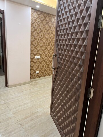 Balcony in 3 BHK Apartment at Suncity Sukriti CGHS Ltd, Sector 57 – for Rent