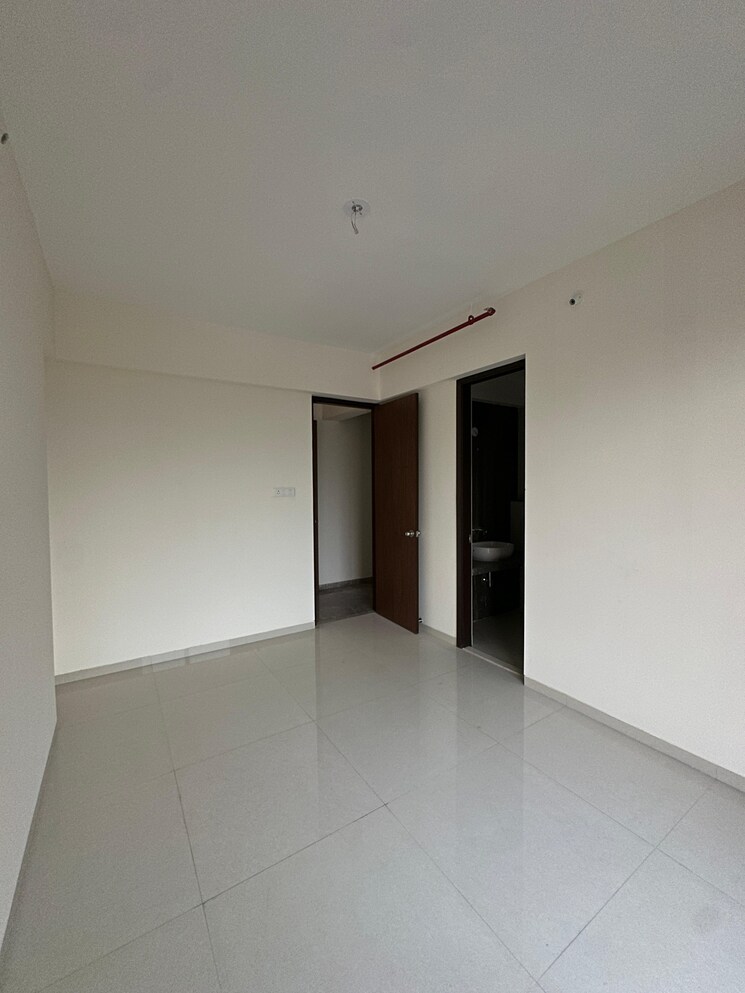 Room, dosti-west-county 2 Bedroom 560 Sq.Ft. Apartment In Balkum Pada Thane 9061191