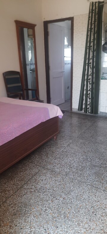 Bedroom in 1.5 BHK Apartment at Vasant Kunj – for Rent