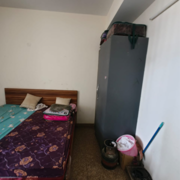 Furnished Amenities in 5 BHK Builder Floor at Sgm Nagar – for Rent