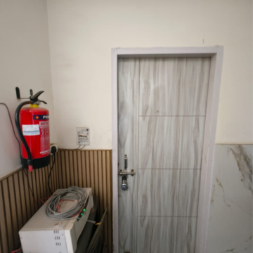 Bathroom in 5 BHK Builder Floor at Sgm Nagar – for Rent