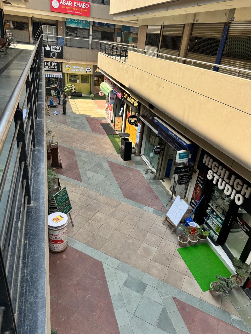 Retail Shop For Sale in Baani Square