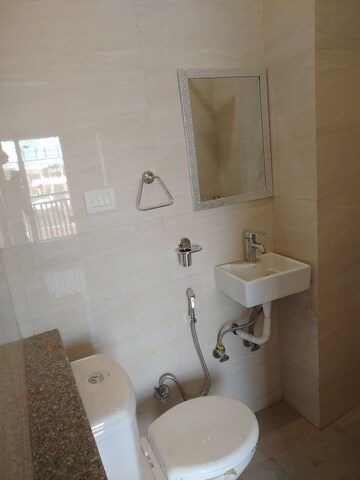 Bathroom in 6+ BHK Villa at Vishal Sahakari Awas Samiti , Siddharth Vihar – for Rent
