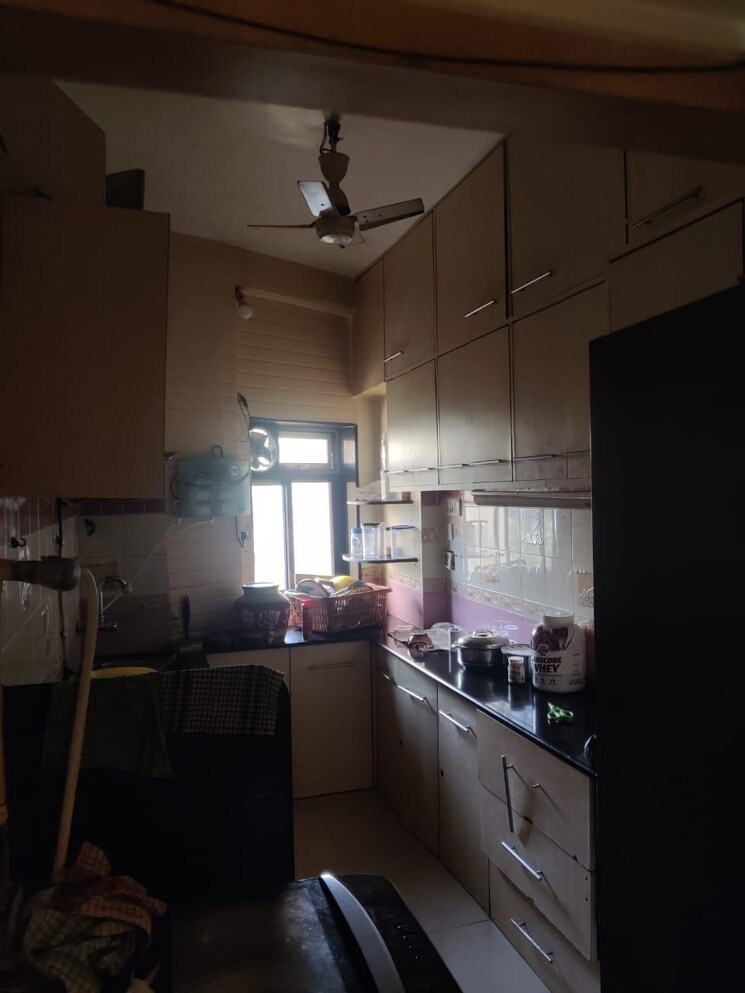 Kitchen, seven-bungalow 2 Bedroom 790 Sq.Ft. Apartment In Andheri West Mumbai 9061234