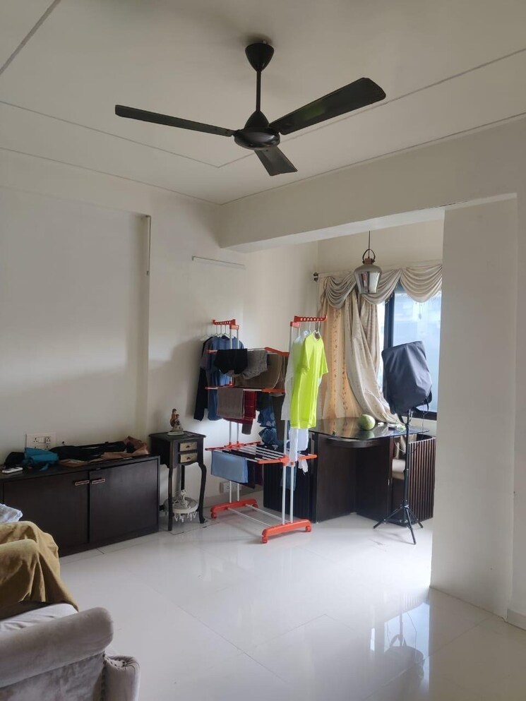 Living Room, seven-bungalow 2 Bedroom 790 Sq.Ft. Apartment In Andheri West Mumbai 9061234