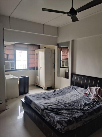 2 BHK Apartment For Rent in Seven Bungalow, Andheri West