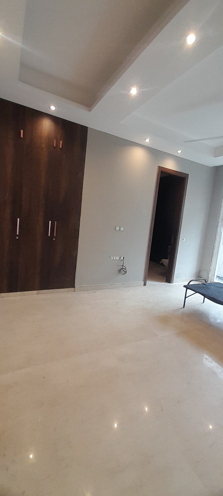 Room, chittaranjan park 3 Bedroom 210 Sq.Yd. Builder Floor In Chittaranjan Park Delhi 9061270