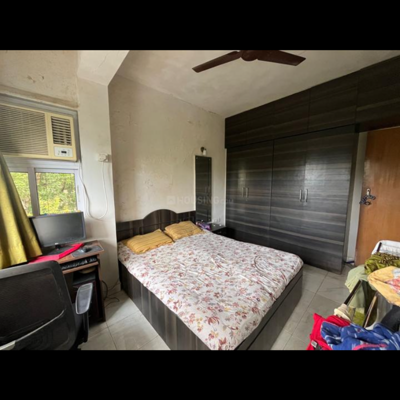 1 BHK + Servant Room 500 Sq.Ft. Apartment in Solitaire Malad West