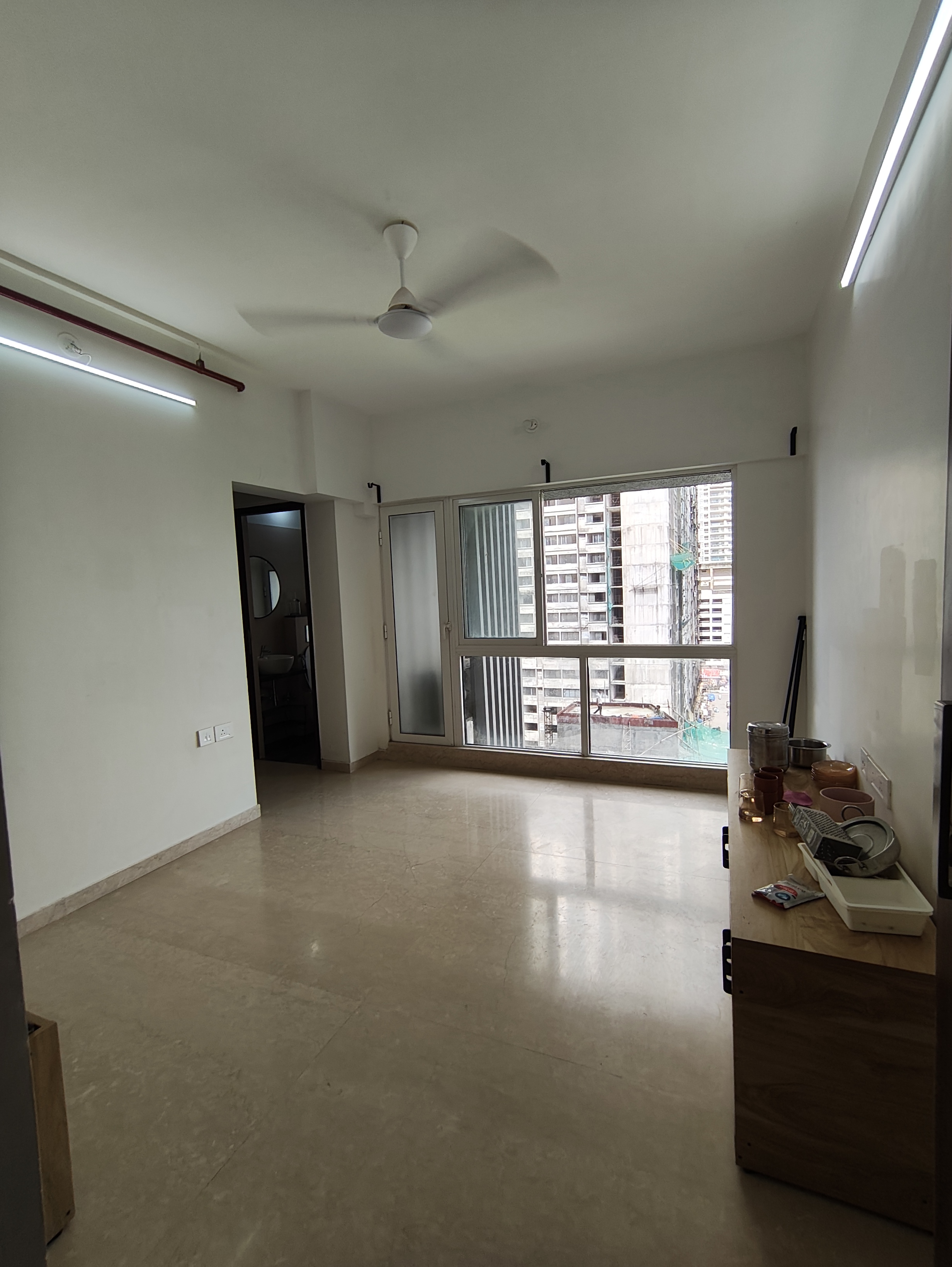 1 BHK + Pooja Room Apartment For Rent in Omkar Signet