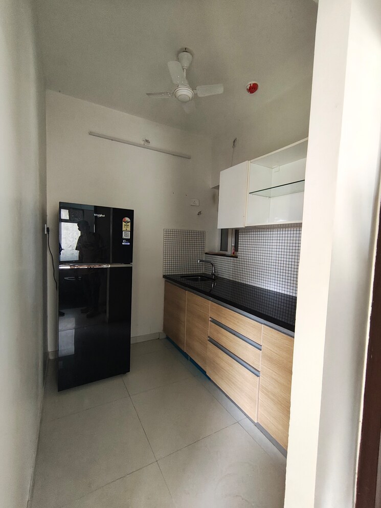 Bathroom, omkar-signet 1 Bedroom 333 Sq.Ft. Apartment In Malad East Mumbai 9061299
