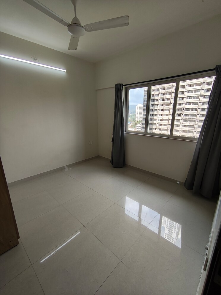 Room, omkar-signet 1 Bedroom 333 Sq.Ft. Apartment In Malad East Mumbai 9061299