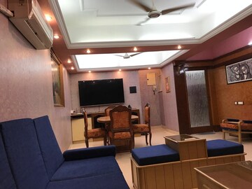 Living Room in 2 BHK Apartment at Lokhandwala Complex, Andheri West – for Rent