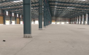 Warehouse For Rent in Makali