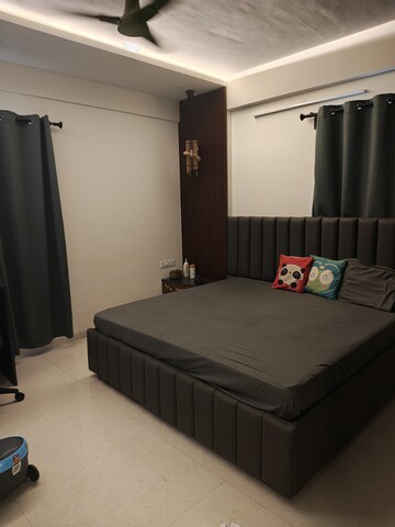 Bedroom in 3 BHK Apartment at DSR Parkway Phase I, Sarjapur Road – for Rent