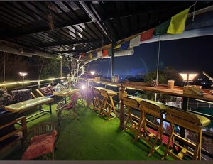 5 BHK Villa – Exterior View View at Sahastradhara Road - for Sale