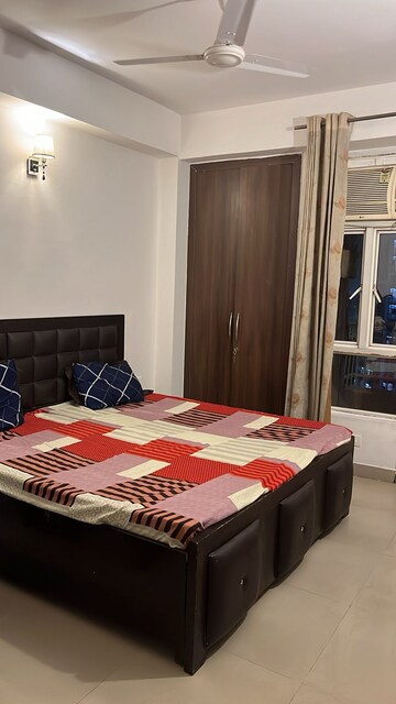 Bedroom in 2 BHK Apartment at Supertech Cape Town, Sector 74 – for Rent