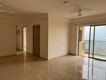 2 BHK Apartment For Rent in Hiranandani Fortune City, New Panvel