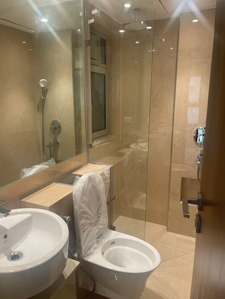 Bathroom, hiranandani-highland 2 Bedroom 565 Sq.Ft. Apartment In Powai Mumbai 9061339