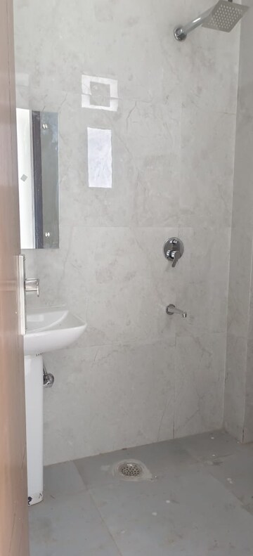 Bathroom in 1 BHK Builder Floor at Neb Sarai – for Rent