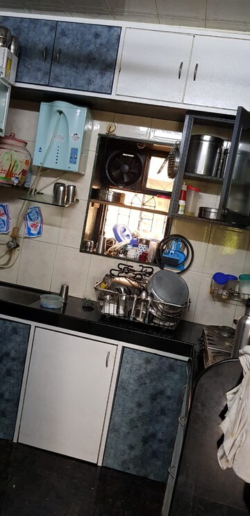 Team Area in 1 BHK Apartment at Poonam Vaishno Heights, Malad East – for Rent