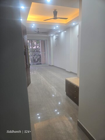 Building Lobby in 3 BHK Builder Floor at Chittaranjan Park – for Sale