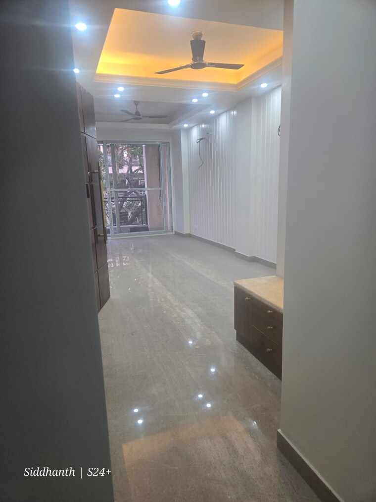 undefined, chittaranjan park 3 Bedroom 160 Sq.Yd. Builder Floor In Chittaranjan Park Delhi 9061355
