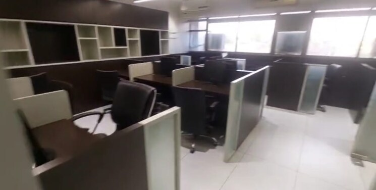 Team Area, savvy-shapath-v Commercial Office Space 1200 Sq.Ft. In Prahlad Nagar Ahmedabad 9061350