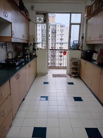 Kitchen in 3 BHK Apartment at DLF Belvedere Towers, Sector 24 – for Rent