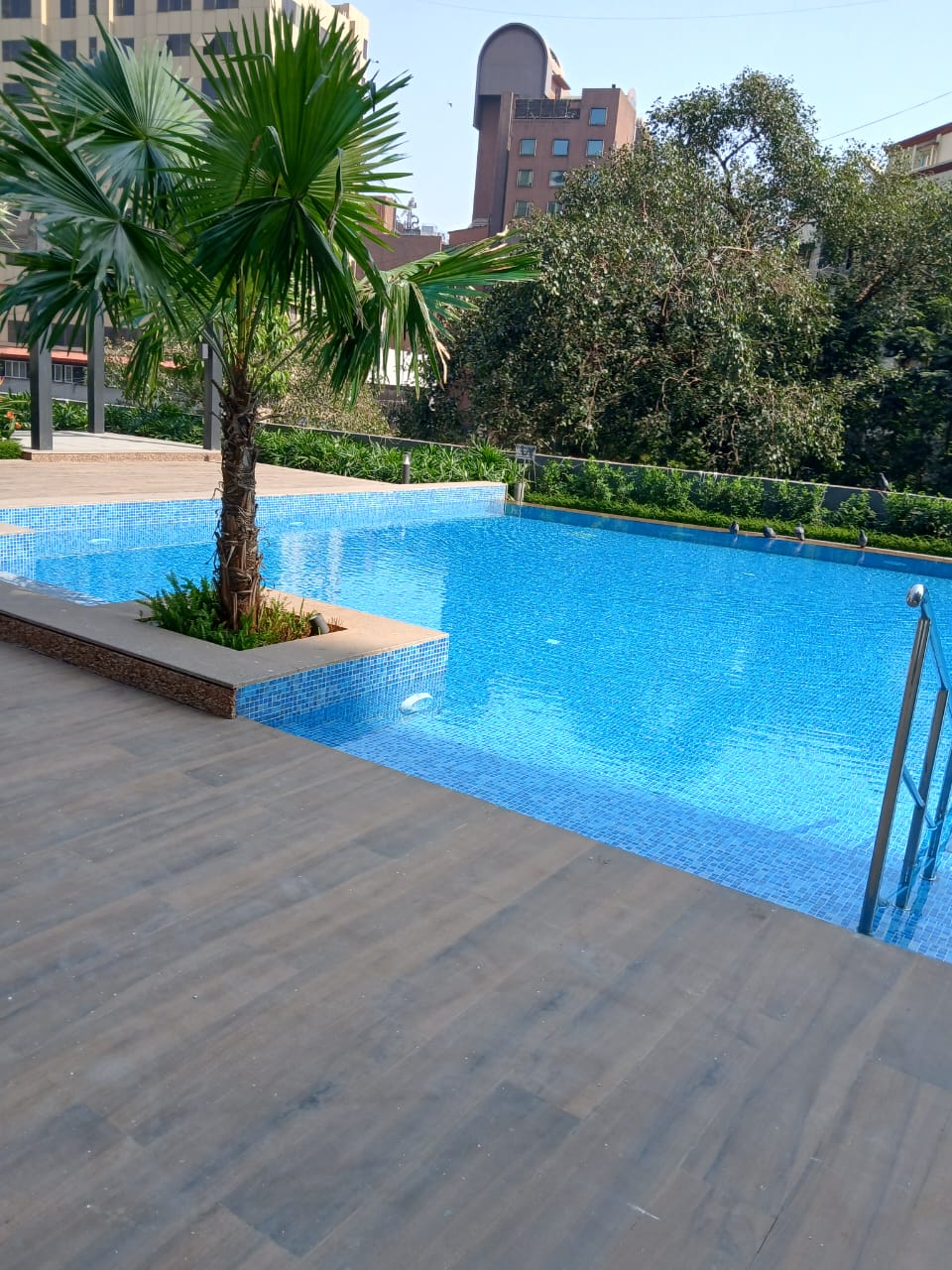 2 BHK + Pooja Room Apartment For Rent in Raj Infinia