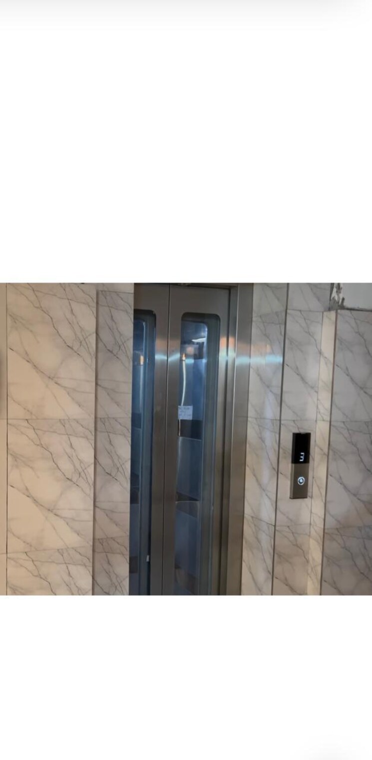 Bathroom, freedom fighters enclave 3 Bedroom 1800 Sq.Ft. Builder Floor In Freedom Fighters Enclave Delhi 9061519