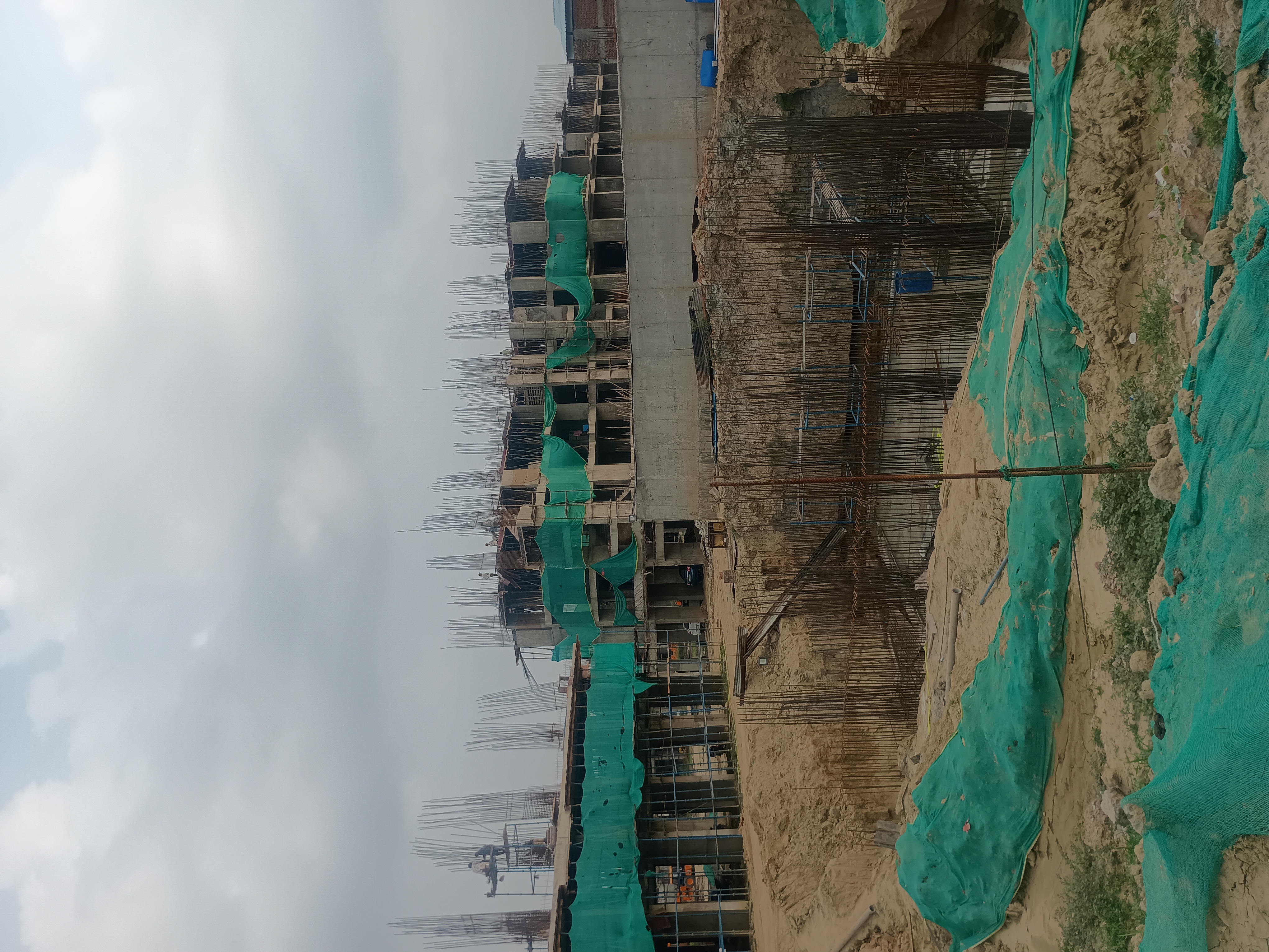 2 BHK Apartment For Sale in Uninav Residena