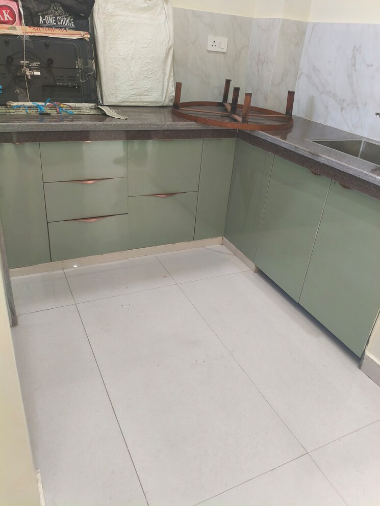 Kitchen, wave-city 2 Bedroom 930 Sq.Ft. Apartment In Wave City Ghaziabad 9061536