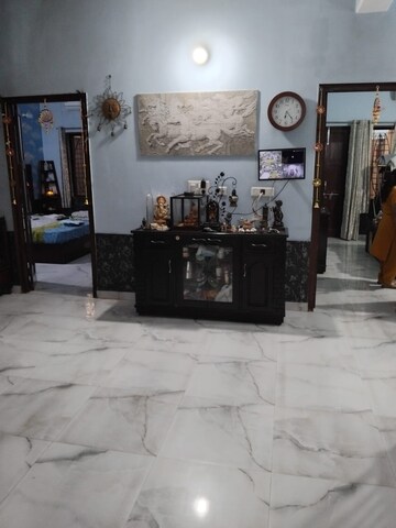 Living Room in 6 BHK Independent House at Delta Iii Greater Noida – for Sale