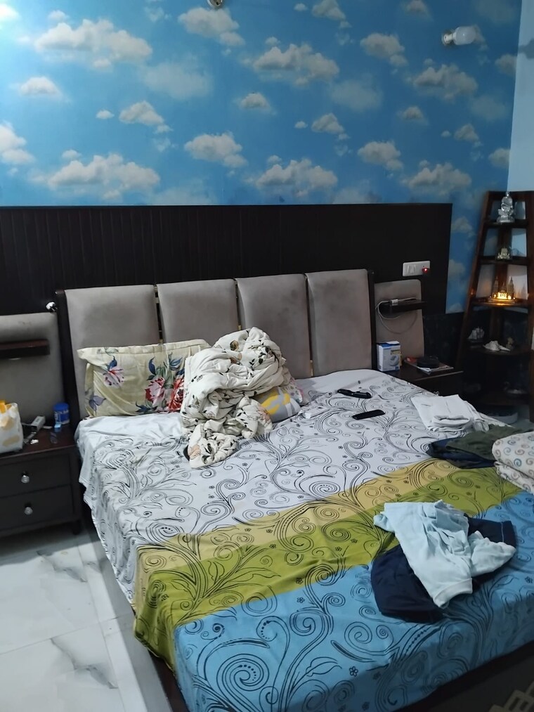 Bedroom, delta iii greater noida 6 Bedroom 350 Sq.Mt. Independent House In Delta Iii Greater Noida Greater Noida 9061601