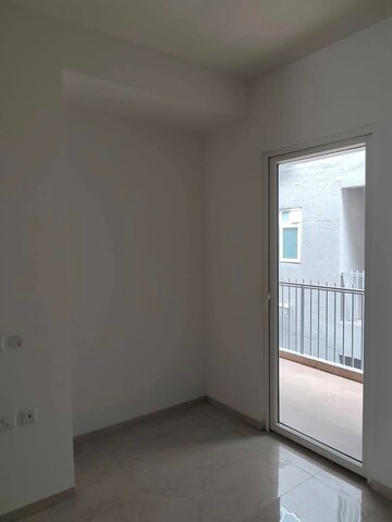 Room in 3 BHK Apartment at Godrej Meridien, Sector 106 – for Sale