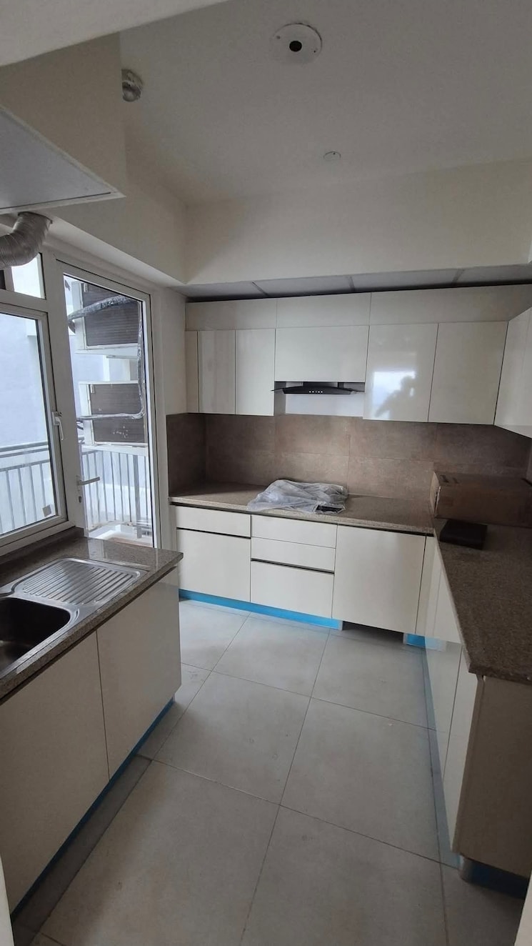 Kitchen, godrej-meridien 3 Bedroom 1855 Sq.Ft. Apartment In Sector 106 Gurgaon 9061733