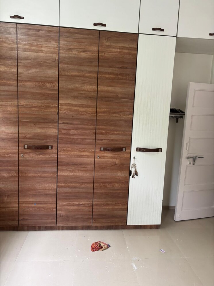 Bathroom, amol-chs-mahim 1 Bedroom 450 Sq.Ft. Apartment In Mahim Mumbai 9061698