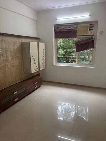 Room in 1 BHK Apartment at Amol CHS Mahim, Mahim – for Rent