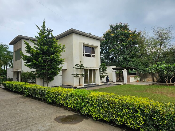 Garden, eisha-zenith 2 Bedroom 1000 Sq.Ft. Apartment In Wakad Pune 9061721