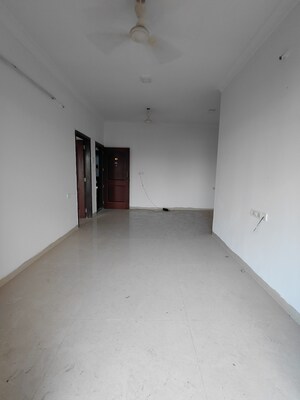 Room in 2 BHK Apartment at Raheja Interface Heights, Malad West – for Sale