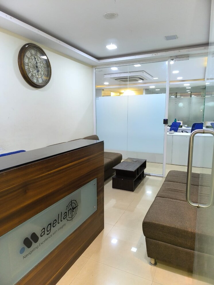 Team Area, the-crescent-business-park Commercial Office Space 900 Sq.Ft. In Sakinaka Mumbai 9061766