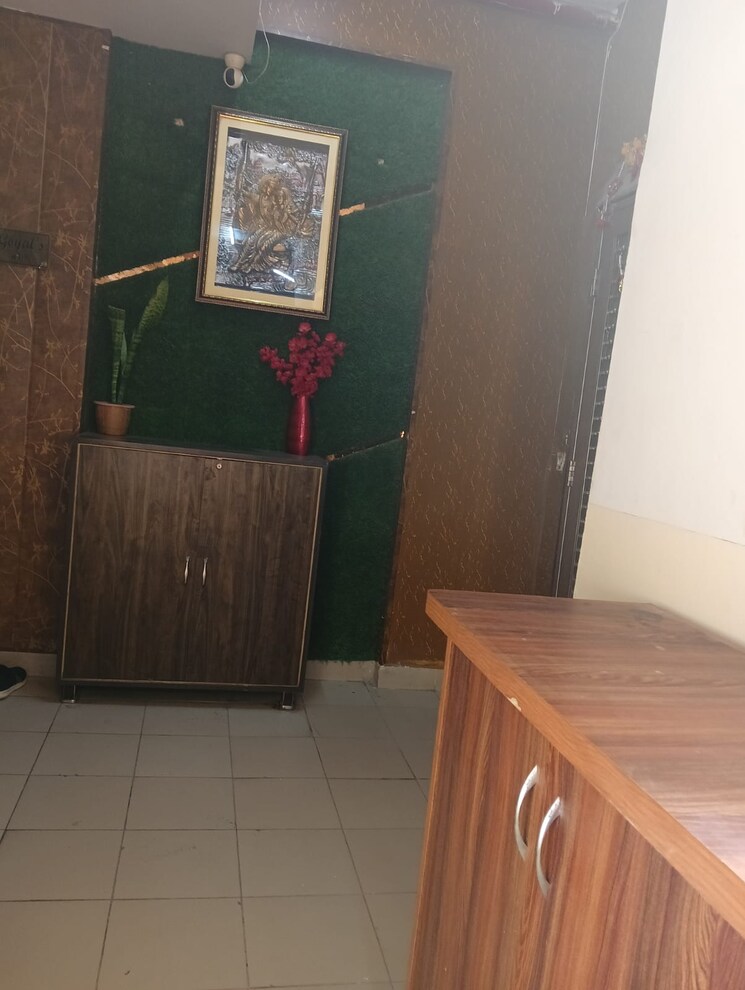 undefined, landcraft-golf-links 3 Bedroom 1315 Sq.Ft. Apartment In Pandav Nagar Ghaziabad 9061777