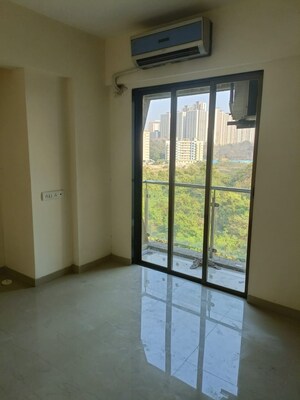 Room in 2 BHK Apartment at KM Horizon Flora, Ghodbunder Road – for Sale