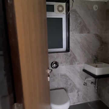 Attached Bathroom in 1 BHK Apartment at Vaibhav Eastern Groves, Vikhroli East – for Sale