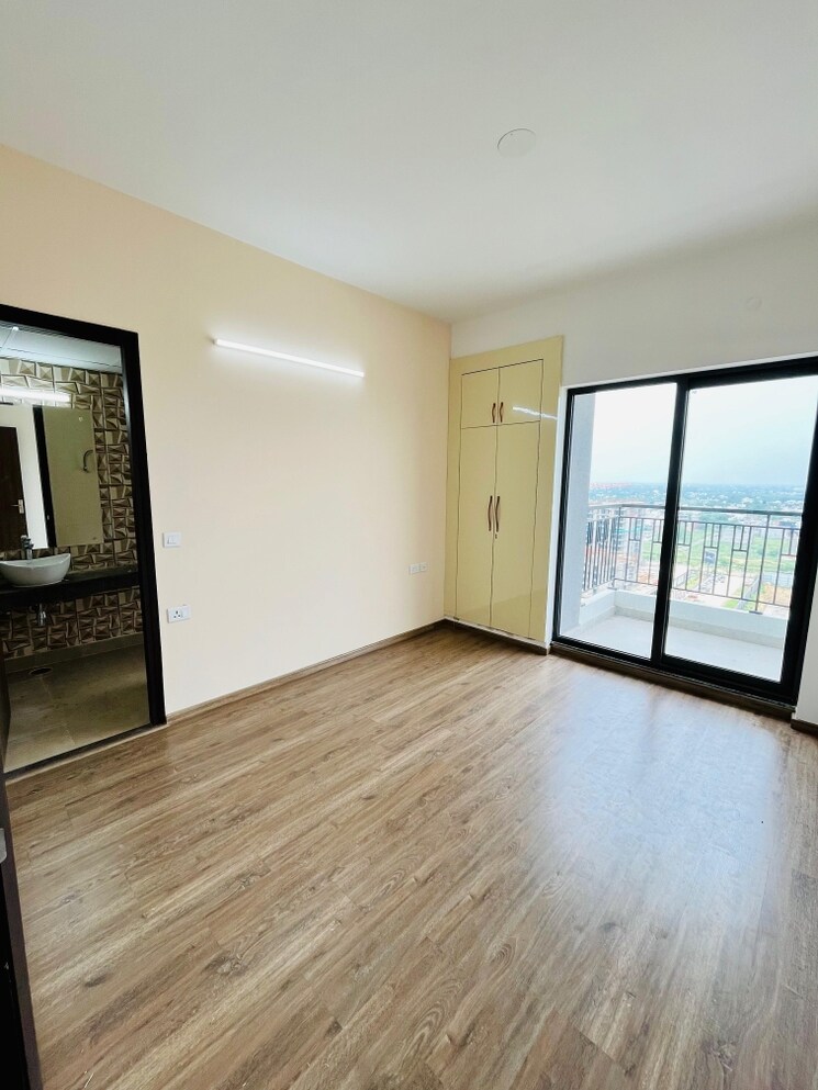 Room, samridhi-grand-avenue 2.5 Bedroom 1080 Sq.Ft. Apartment In Tech Zone 4 Greater Noida Greater Noida 9061867