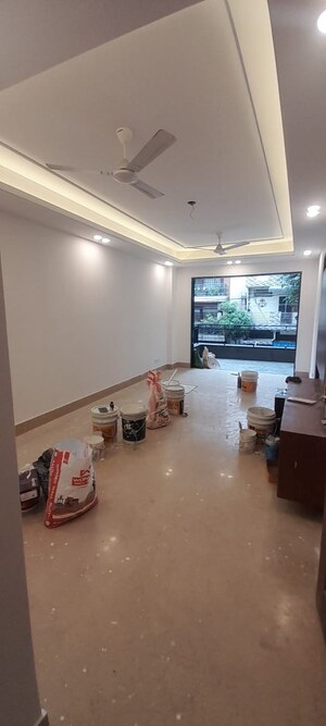 3 BHK Builder Floor For Sale in RWA Chittaranjan Park Block R, Chittaranjan Park