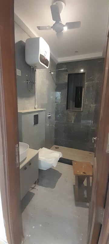 Bathroom in 3 BHK Builder Floor at RWA Chittaranjan Park Block R, Chittaranjan Park – for Sale