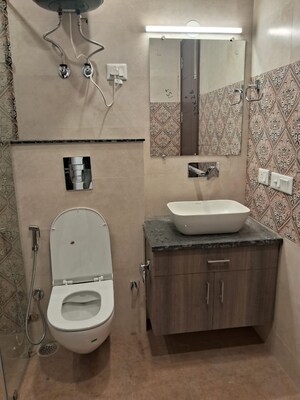 Bathroom in 3 BHK Builder Floor at RWA Chittaranjan Park Block R, Chittaranjan Park – for Sale