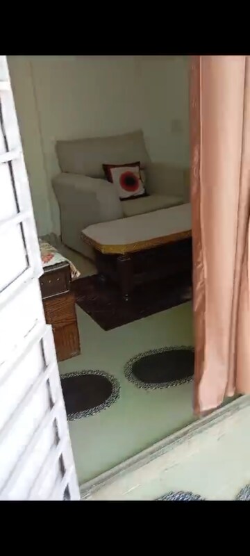 Team Area in 1 RK Builder Floor at Savitri Nagar – for Rent
